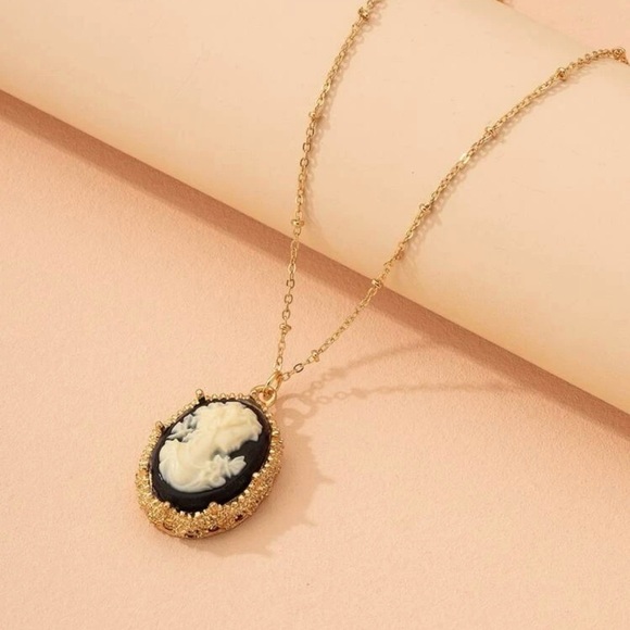 Victorian Goth Black & Gold Cameo Necklace - Picture 2 of 6